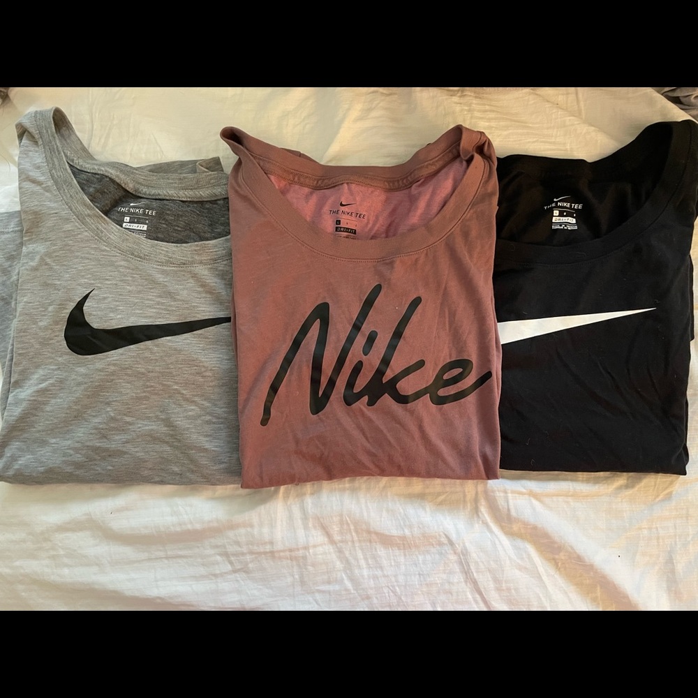Women’s Nike workout shirt. Size L. Dri fit but feels like cotton